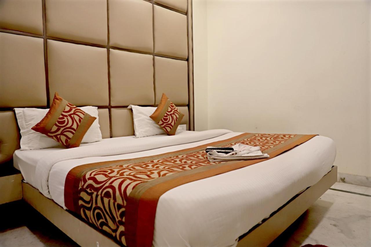 Hotel Klick International At "5 Min Walking " From New Delhi Railway Station Экстерьер фото