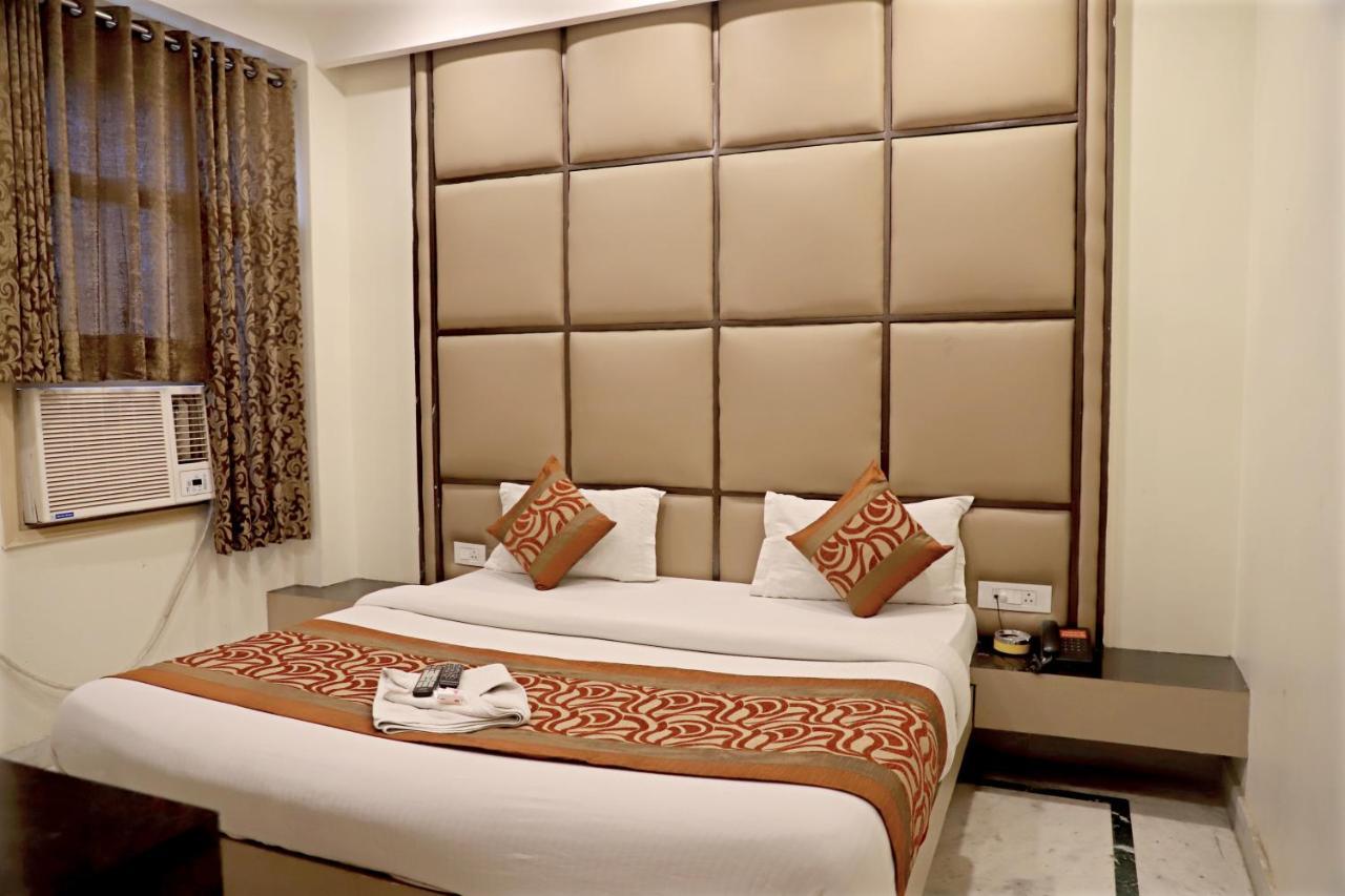 Hotel Klick International At "5 Min Walking " From New Delhi Railway Station Экстерьер фото