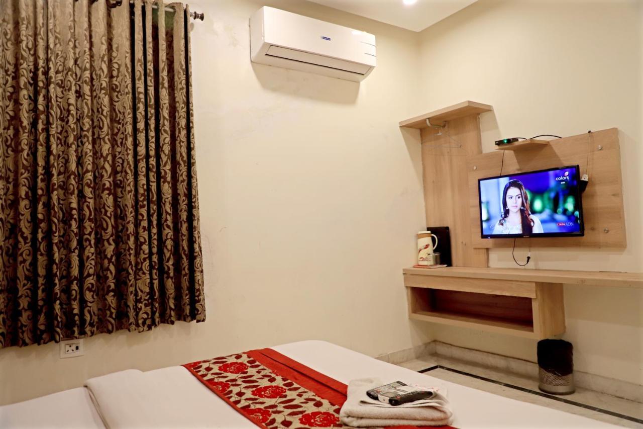 Hotel Klick International At "5 Min Walking " From New Delhi Railway Station Экстерьер фото